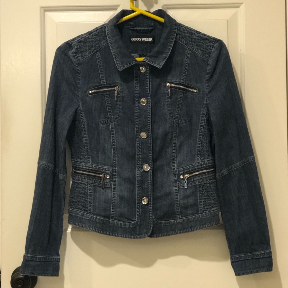 Denim Jean Jacket Size Small with Zip pockets by Jerry Weber